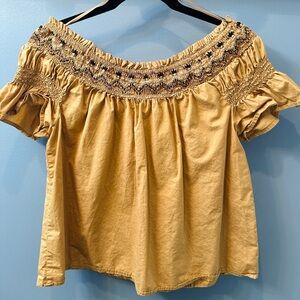 Smocked Off-the-Shoulder Flutter-Sleeve Top size small boho chic gold brown NEW